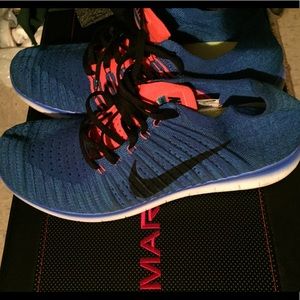 Nike Running Shoes - Run Natural